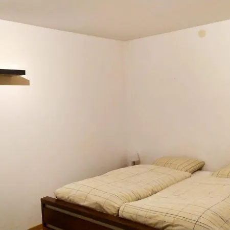 Simple Flat In Saas Fee Apartment Room photo